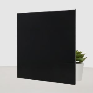 Gelaagd glas 33.1 met "absolute black" folie (6,38 mm)